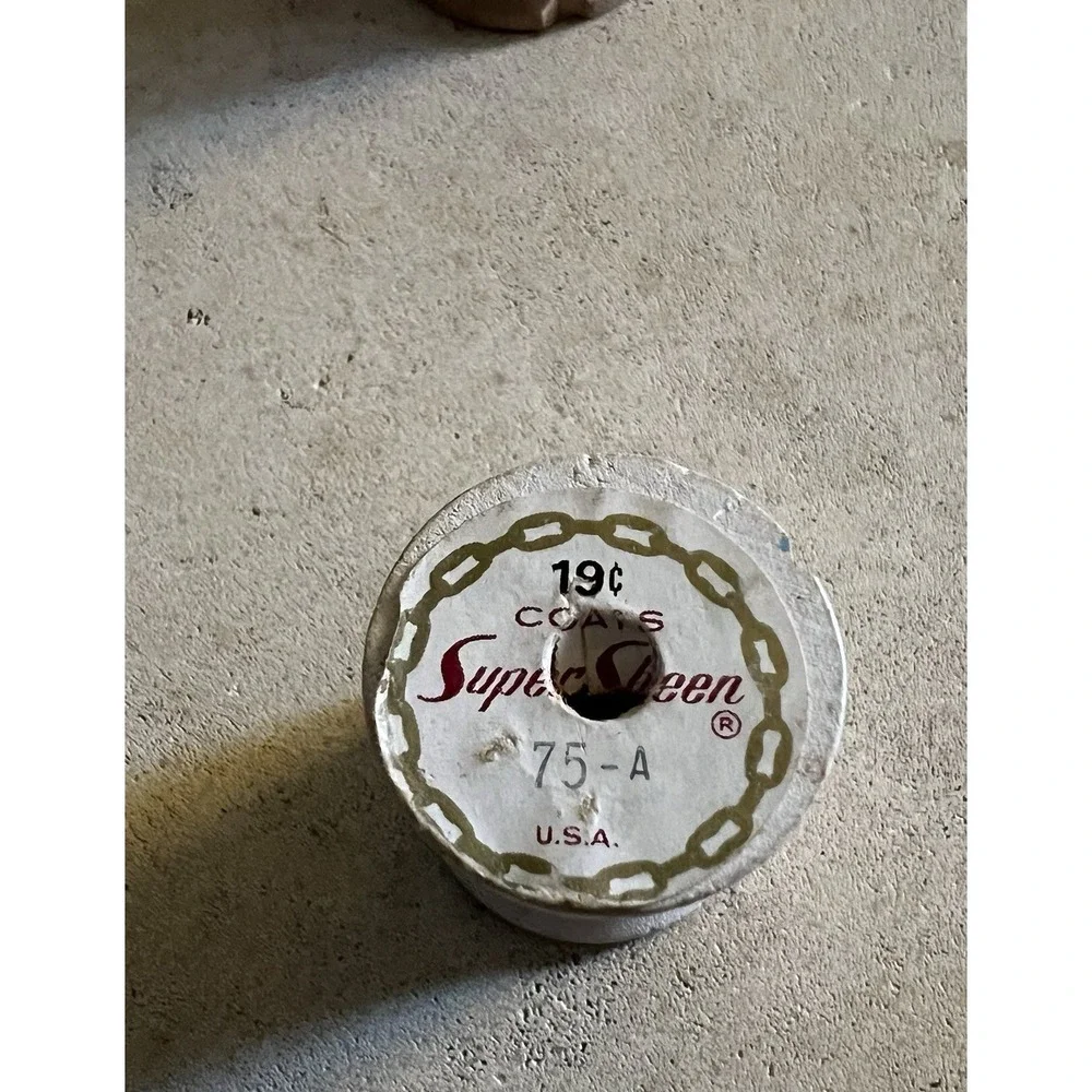 VINTAGE LOT OF 4 EMPTY WOODEN SPOOLS PARTIAL LABELS
